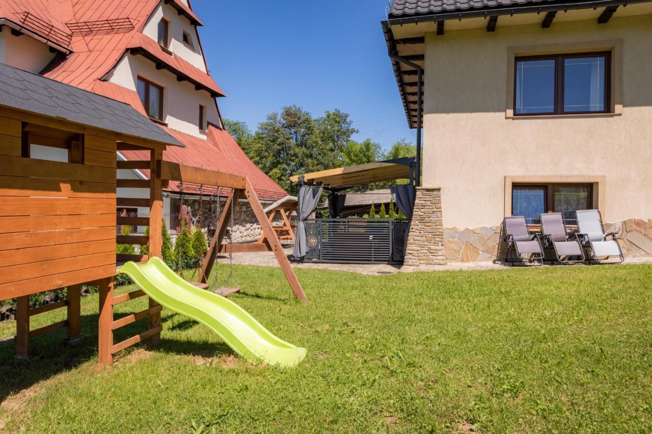 Pokoje Goscinne Rozek Poronin Buitenkant foto